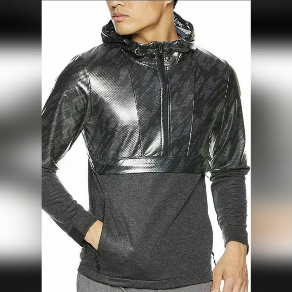 Under Armour Hybrid Camflouge Half Zip Hood Windbreaker Anrok